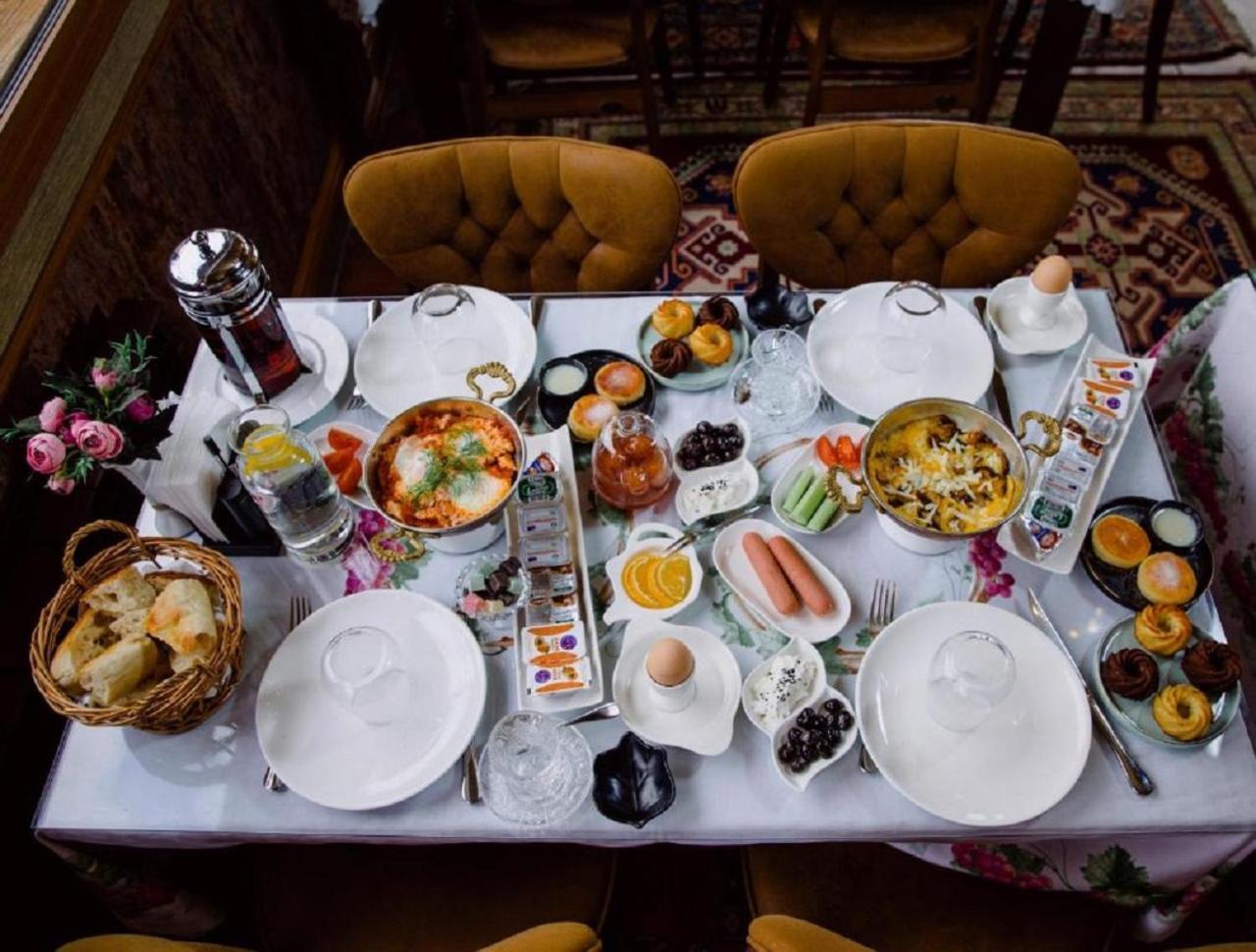 Royal Antique Boutique Hotel Baky Esterno foto