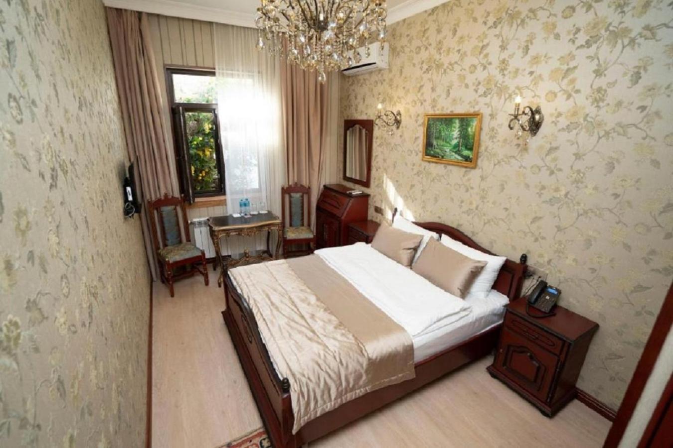 Royal Antique Boutique Hotel Baky Esterno foto