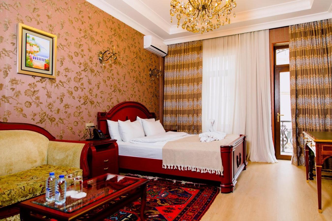 Royal Historical Boutique Hotel Baky Esterno foto