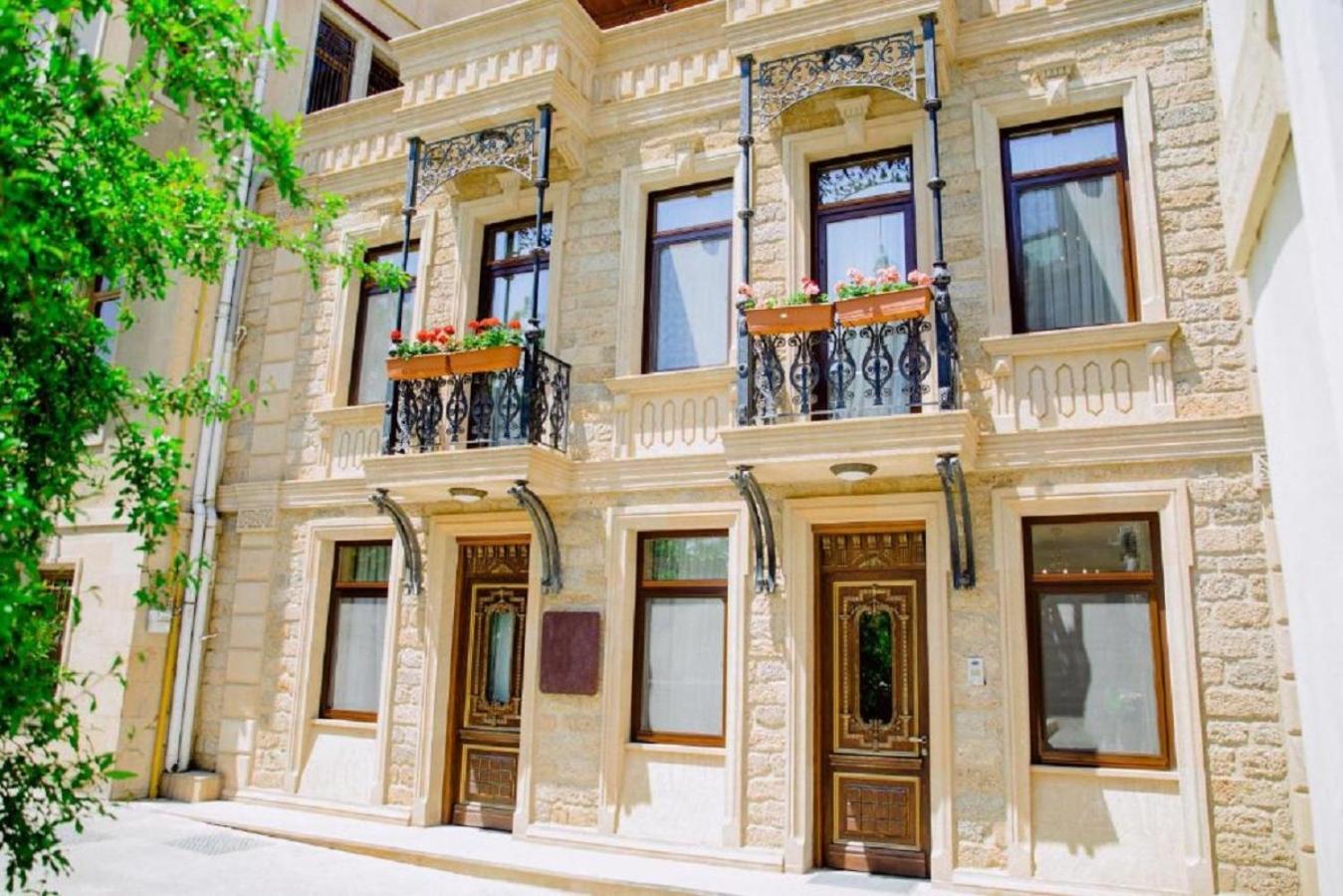 Royal Antique Boutique Hotel Baky Esterno foto