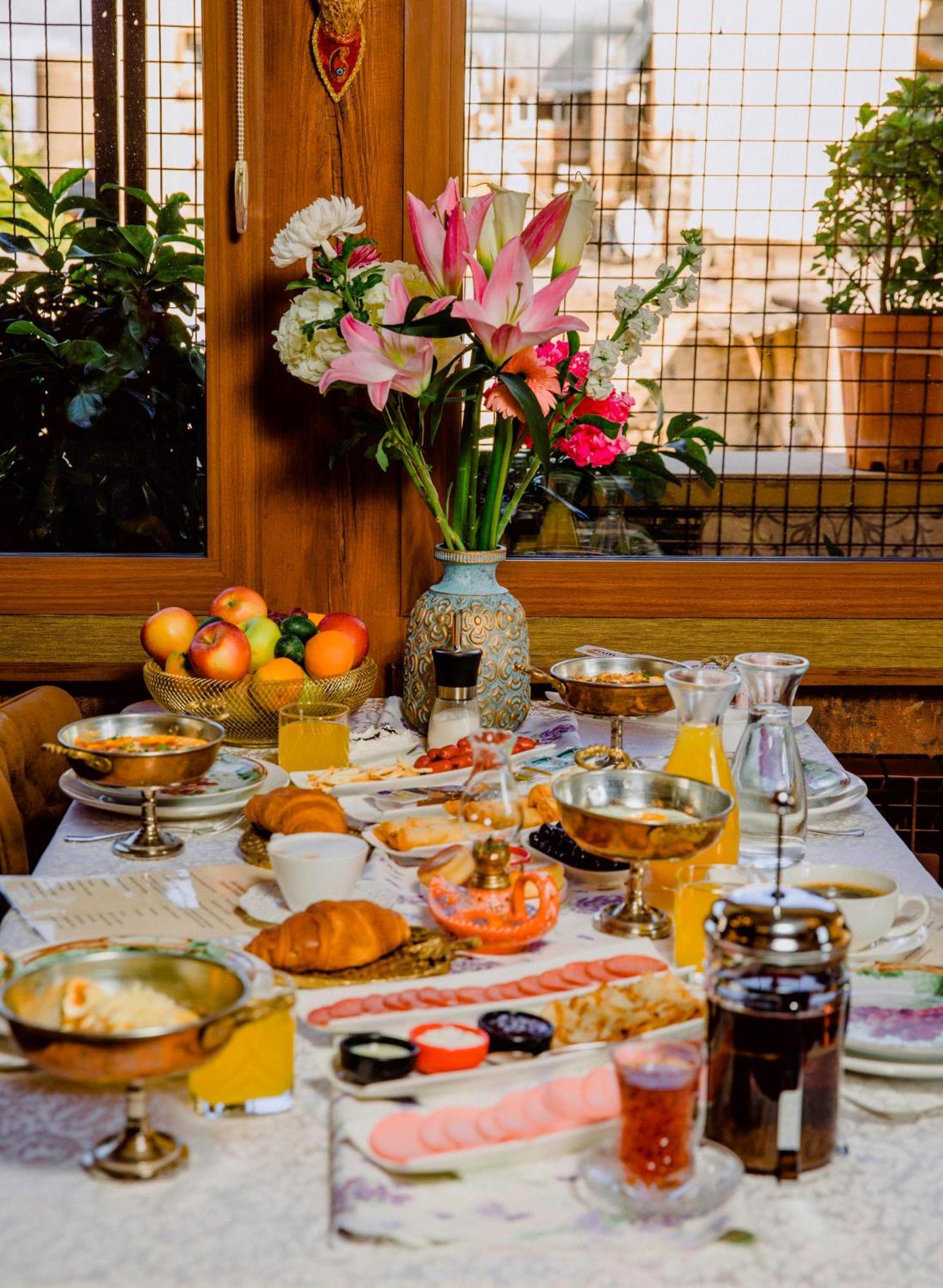 Royal Antique Boutique Hotel Baky Esterno foto